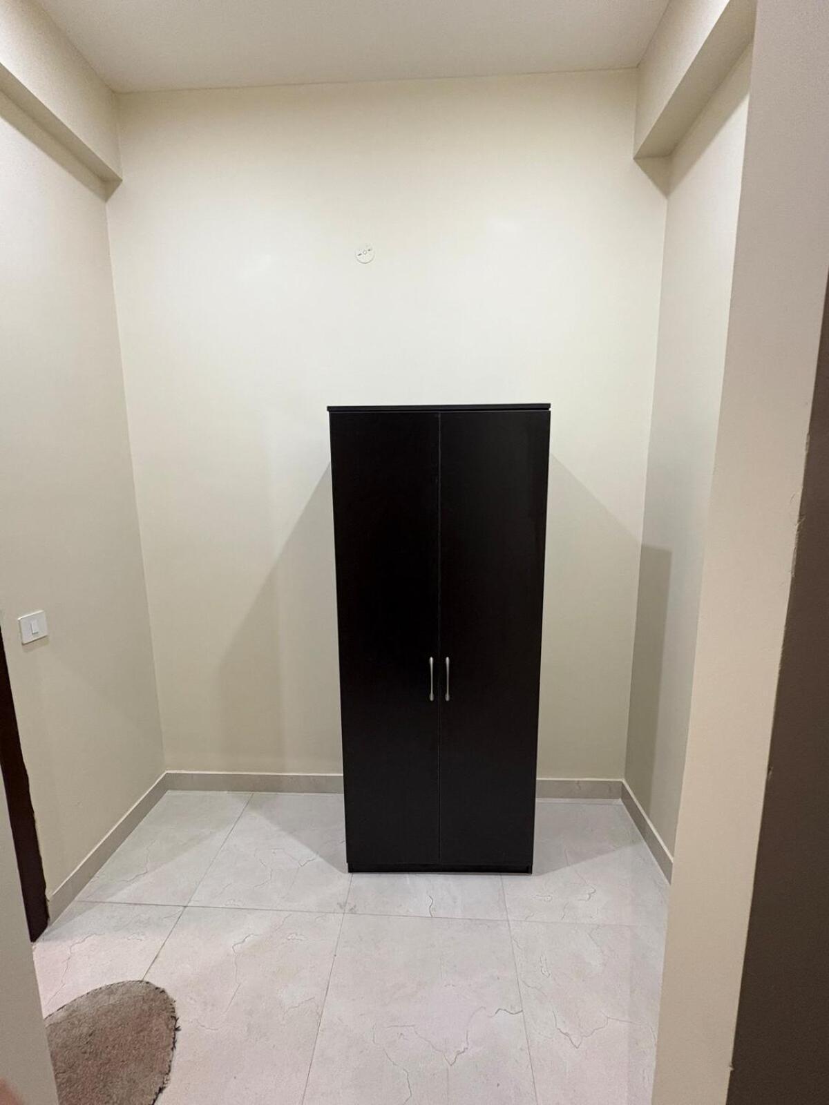 Reside Apartment *