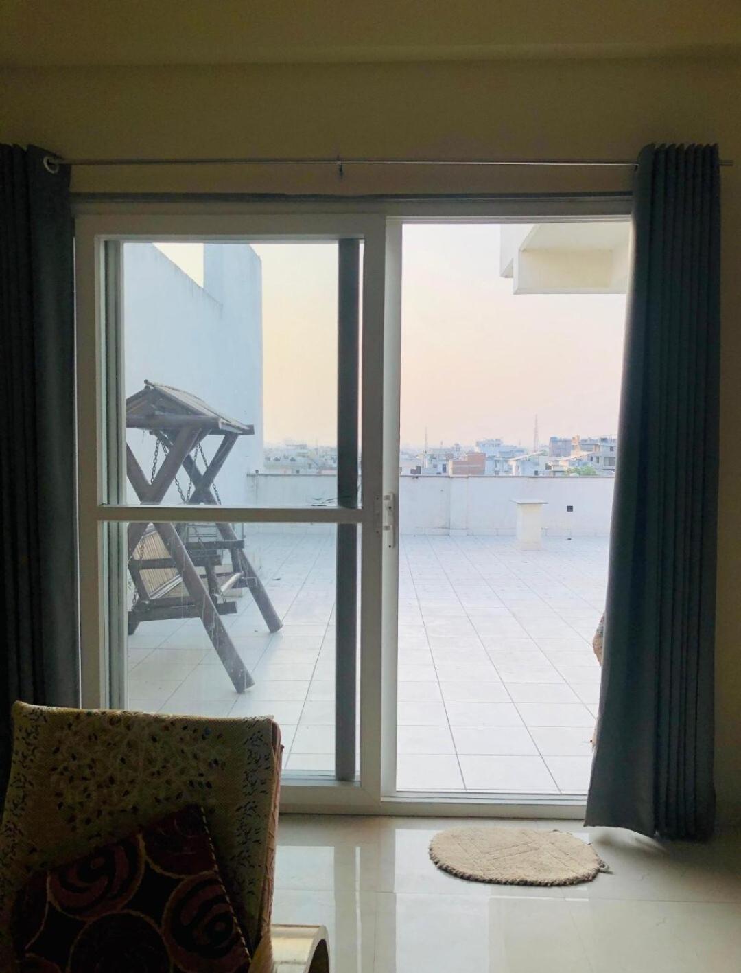 Reside Apartment